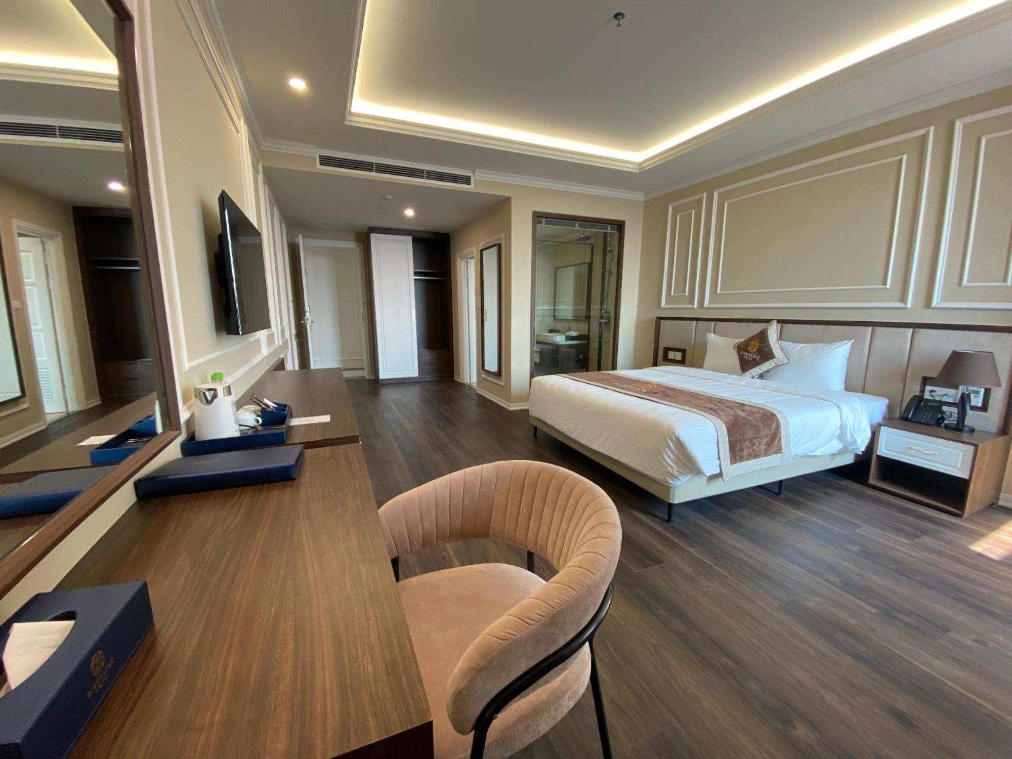 Riverside Hotel Ha Nam Phu Ly Exterior foto