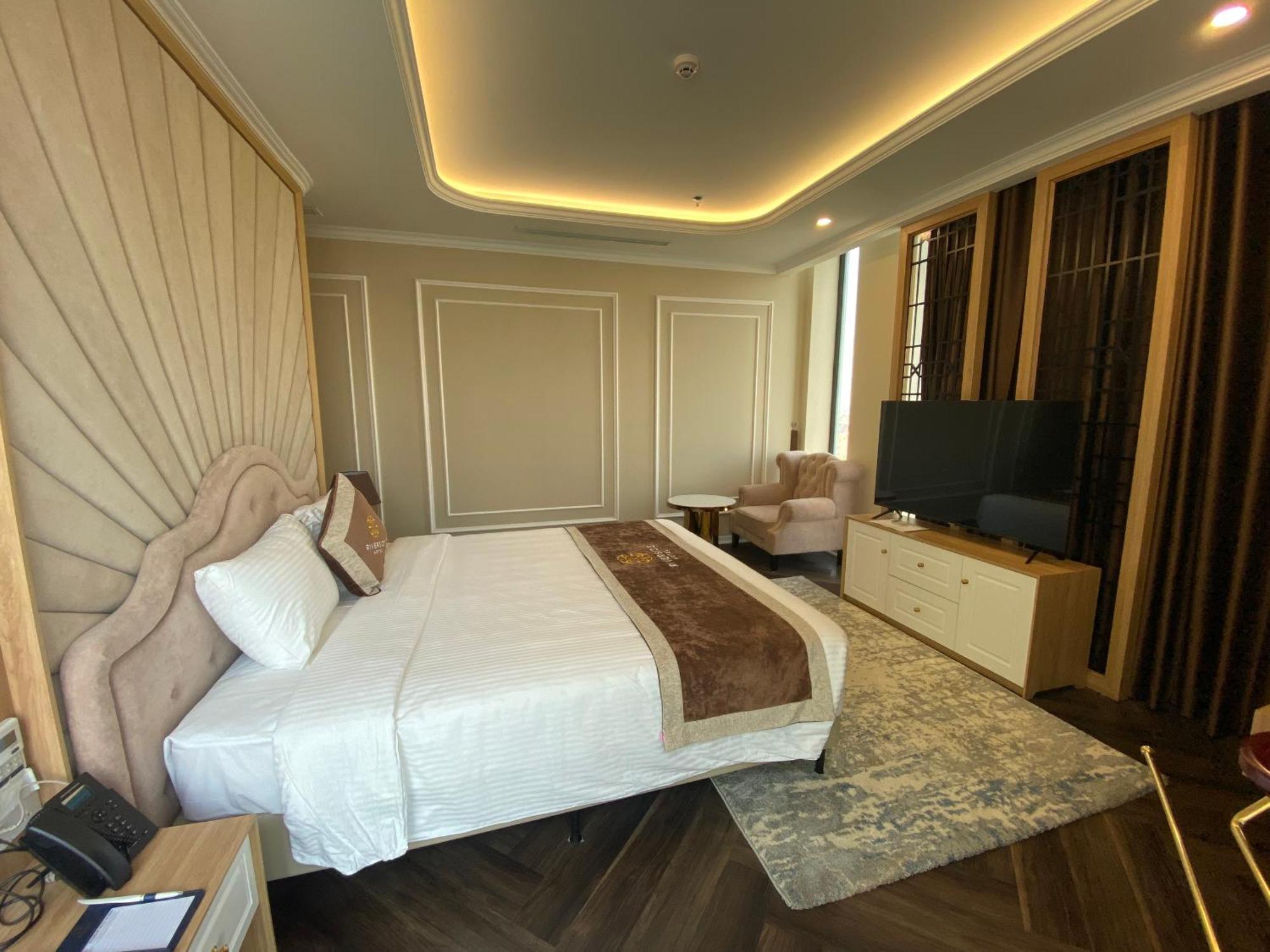 Riverside Hotel Ha Nam Phu Ly Exterior foto