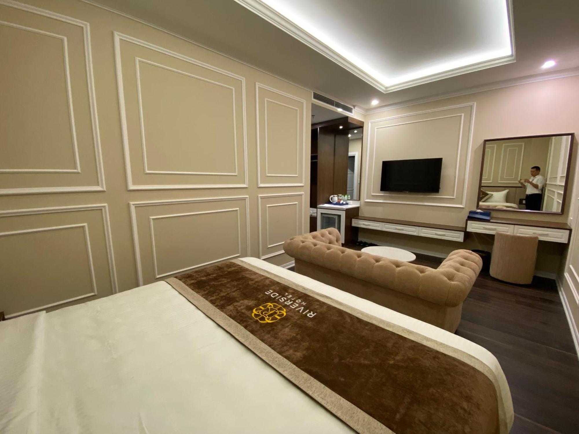 Riverside Hotel Ha Nam Phu Ly Exterior foto