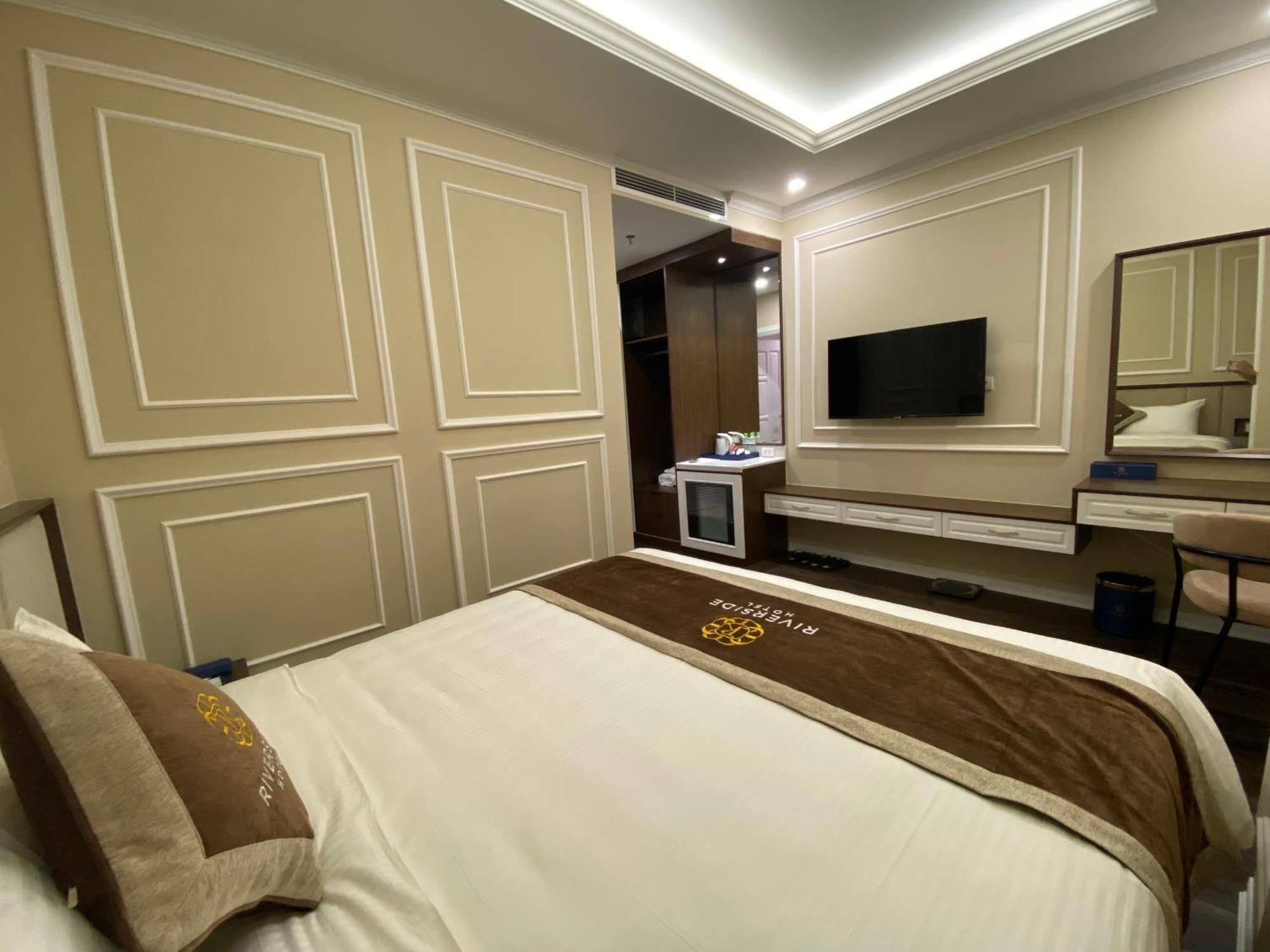Riverside Hotel Ha Nam Phu Ly Exterior foto